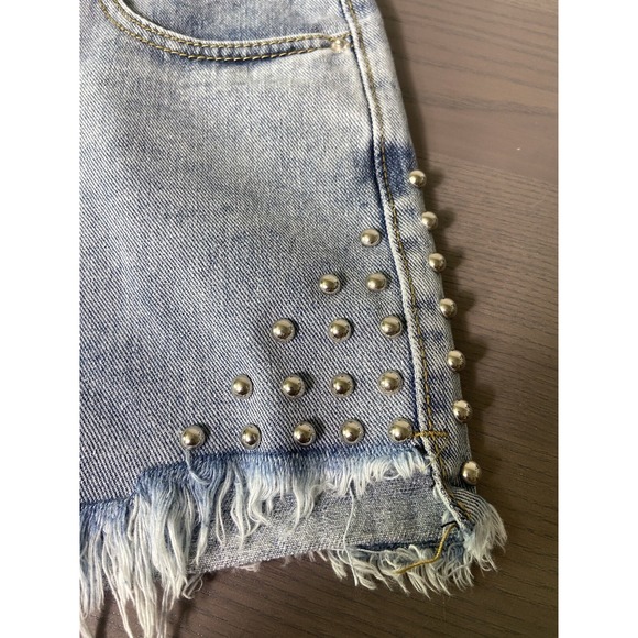 Jeans Fashion Boutique Mom Shorts XS Low Rise Cut Off Shortie Silver Beads - Picture 4 of 9